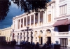 Cuba - Santiago: Séspedes square - Galeria Oriente - photo by M.Torres